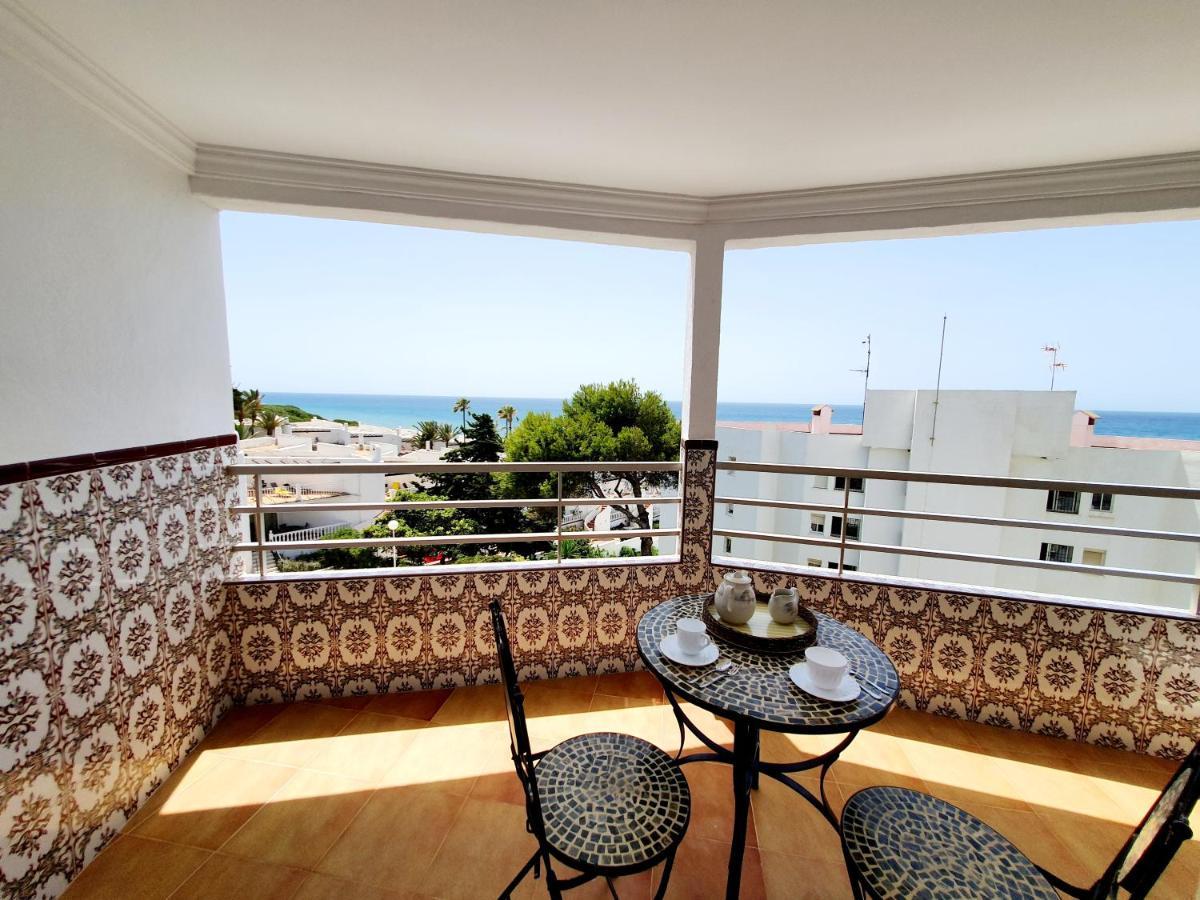 Luna Beach Seafront Μαρμπέλλα Εξωτερικό φωτογραφία