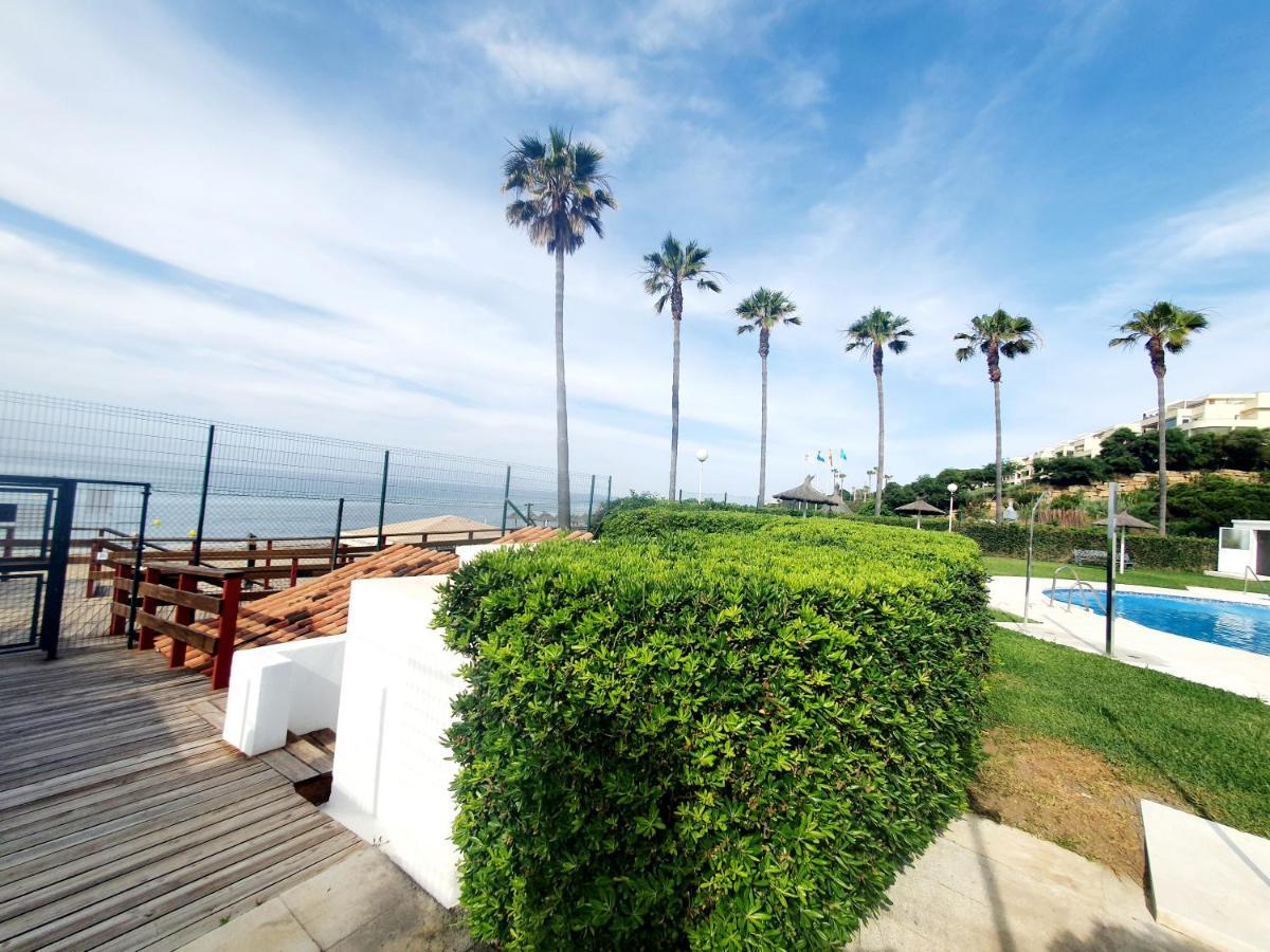 Luna Beach Seafront Μαρμπέλλα Εξωτερικό φωτογραφία